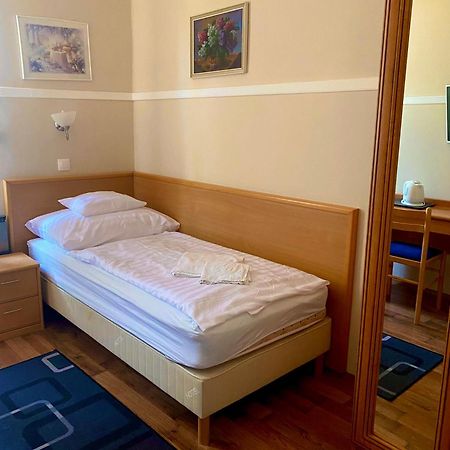 Peto Apartman Győr Eksteriør bilde