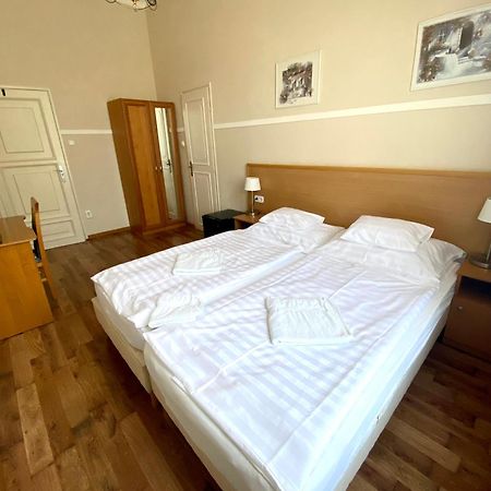 Peto Apartman Győr Eksteriør bilde