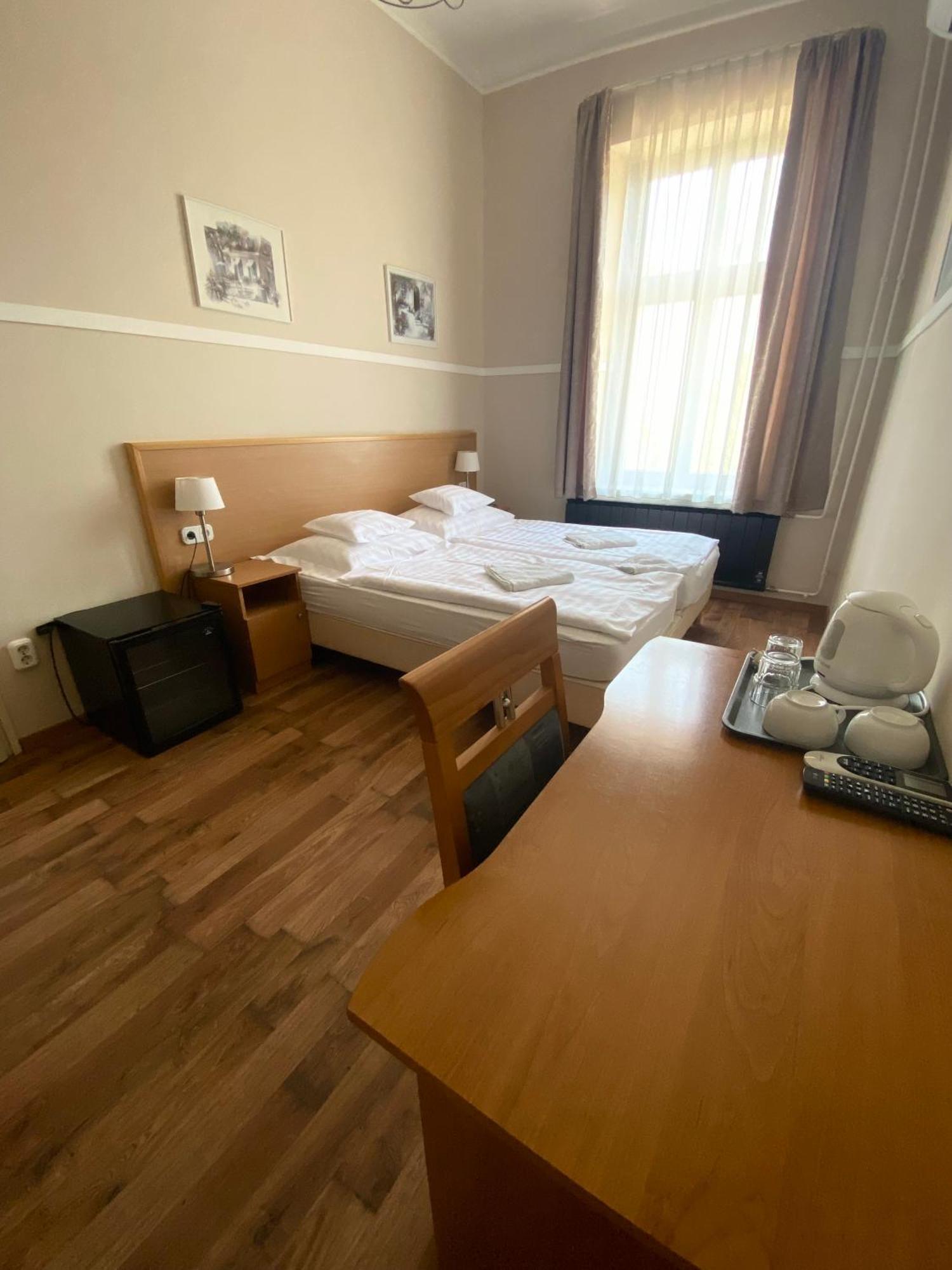 Peto Apartman Győr Eksteriør bilde